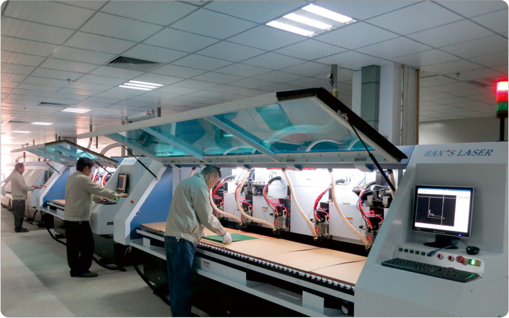 電腦銑邊機.jpg